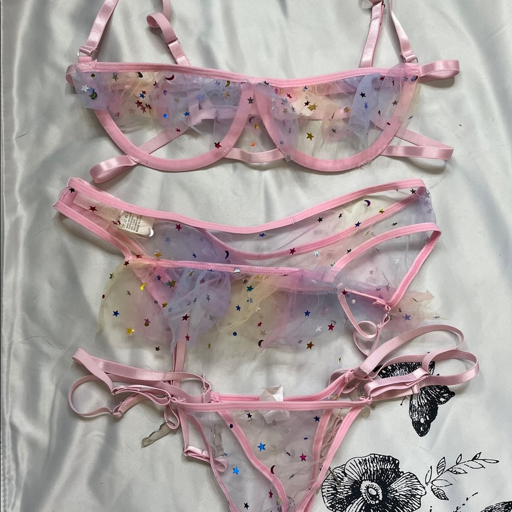 Rainbow intimate